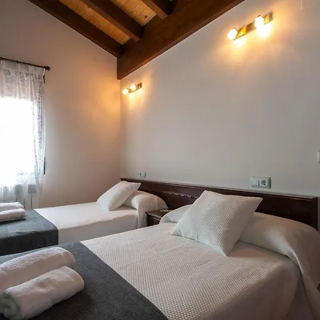 El Rincon De Antonio Holiday home Monfarracinos